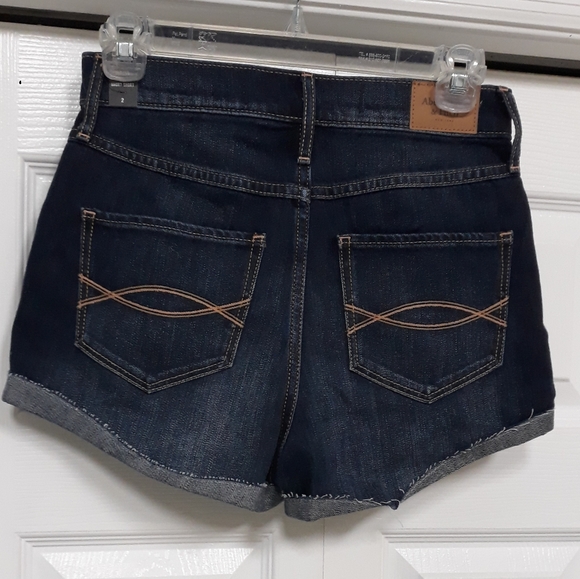 ❌SOLD❌Abercrombie & Fitch Natural Waist Jeans Short Sz 2 - Picture 8 of 14